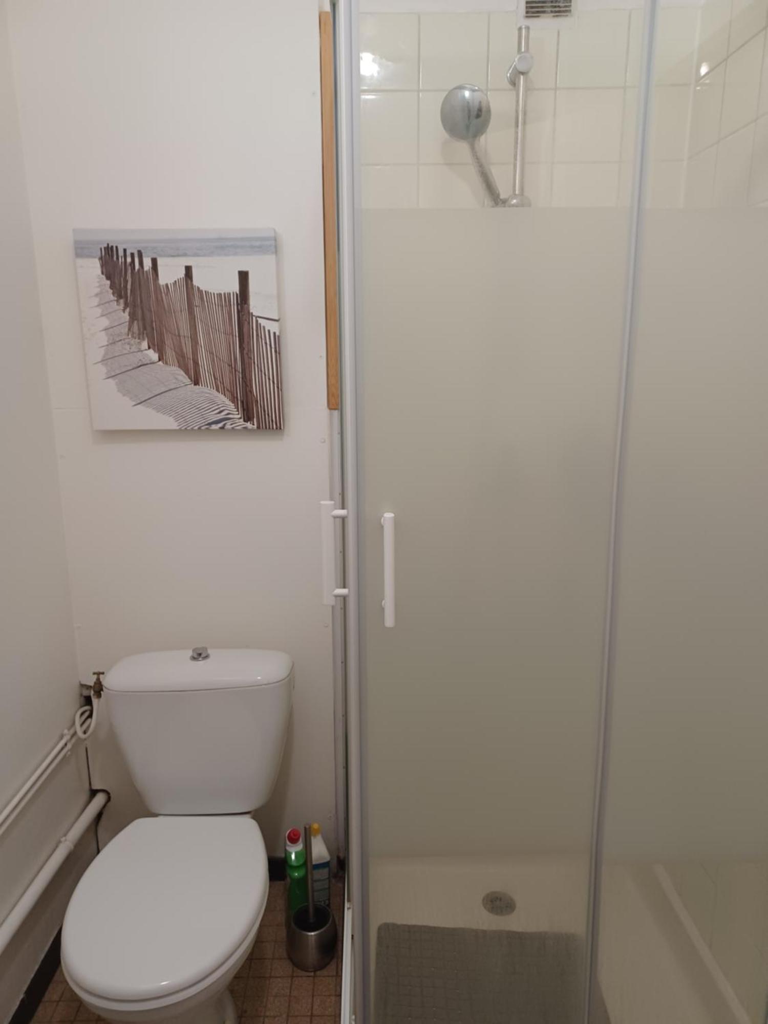 Studio Rdc Calme Avec Parking Ferme Pres Autoroute Et Tram C Mulhouse Ngoại thất bức ảnh