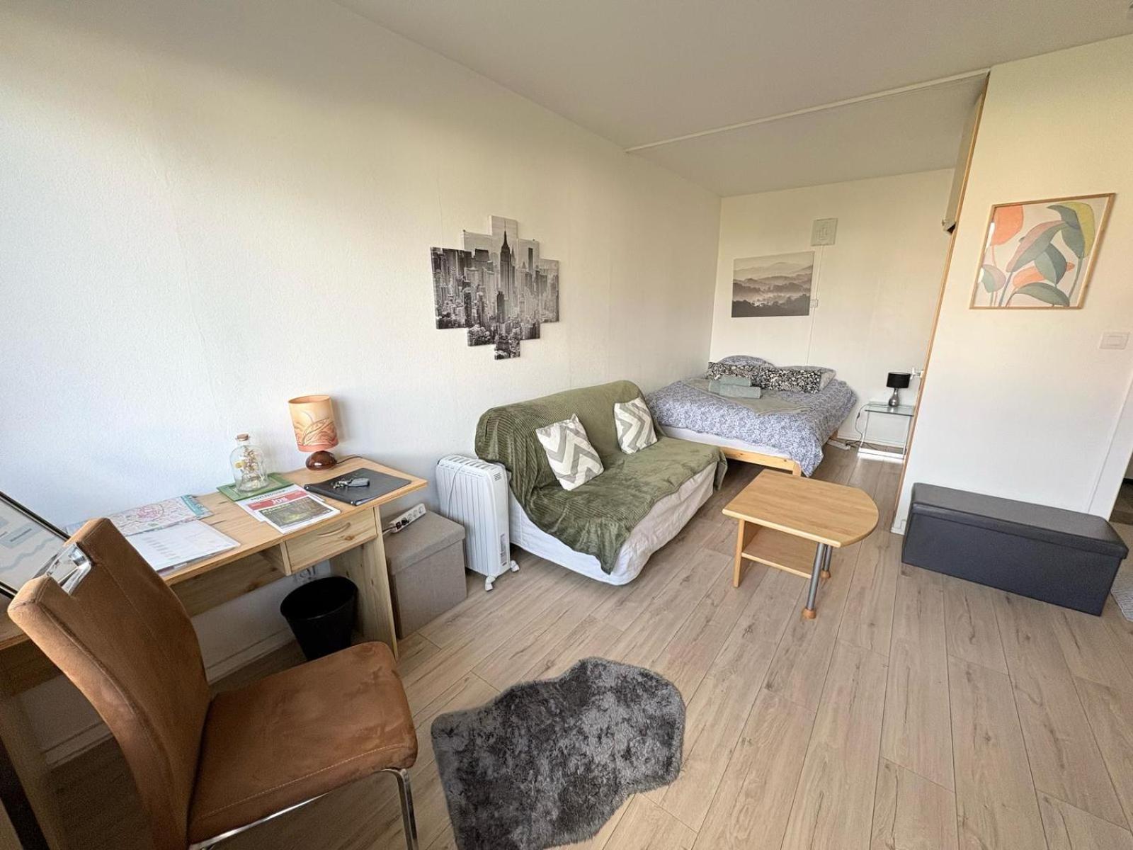 Studio Rdc Calme Avec Parking Ferme Pres Autoroute Et Tram C Mulhouse Ngoại thất bức ảnh