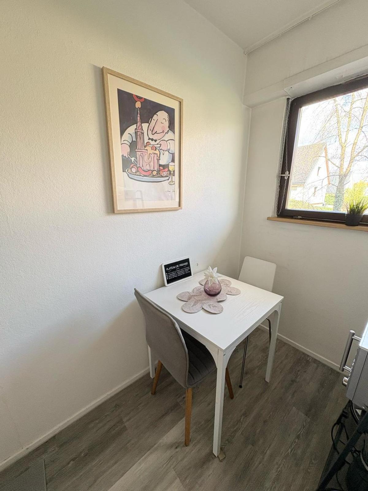 Studio Rdc Calme Avec Parking Ferme Pres Autoroute Et Tram C Mulhouse Ngoại thất bức ảnh